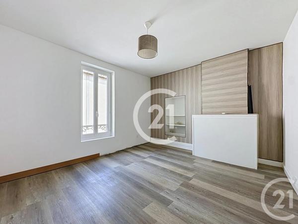 Maison à vendre  3 pièces - 56 m 2   COGNAC  - 16