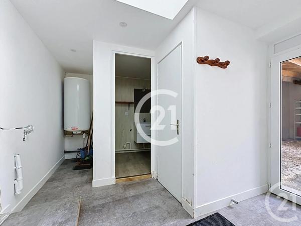 Maison à vendre  3 pièces - 56 m 2   COGNAC  - 16