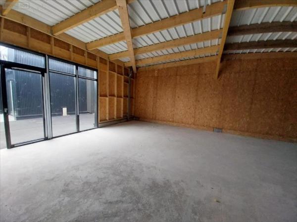 Fonds et/ou murs commerciaux à louer à Vitré en Ille-et-Vilaine (35500), ref : 35131-1057229