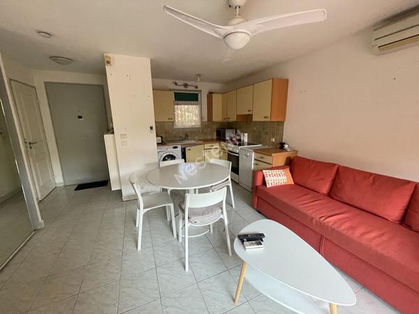 Appartement Hyeres 2 pièce(s) 30 m2