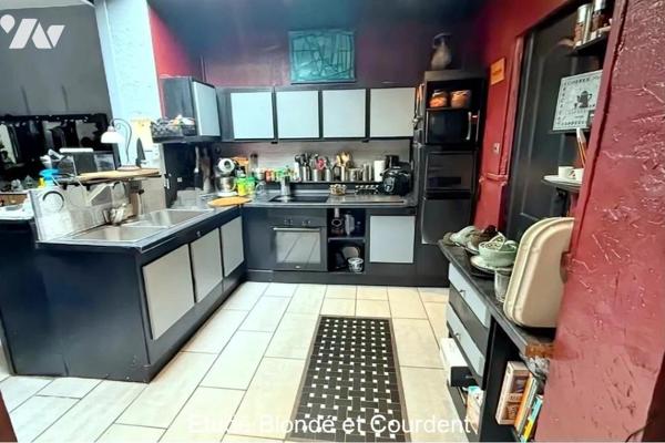 EXCLUSIVITE - A VENDRE MAISON 4 CHAMBRES - JARDIN - A LAMBERSART - QUARTIER CANON D'OR

cette...