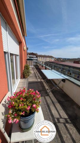 Spacieux appartement avec terrasse