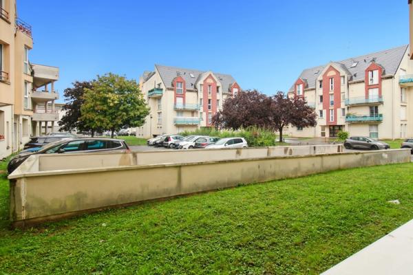 Appartement à vendre 2 pièces 57 m² à Nogent Sur Oise (60)