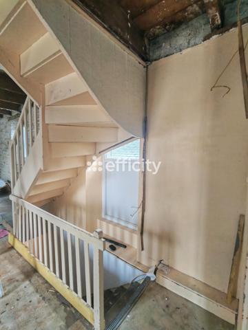 Maison
         8 pièces
        - 230 m² Exclusivité