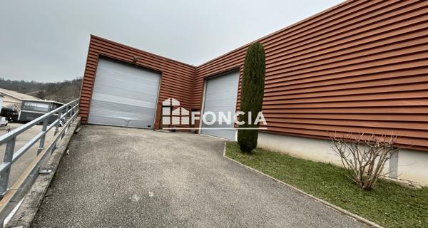 Location Local commercial 1 pièce 480 m² - Vienne 38200