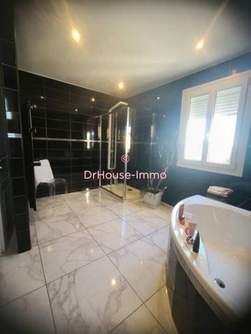 Maison à vendre 6 pièces de 180 m²