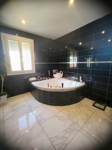 Maison à vendre 6 pièces de 180 m²