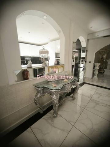 Maison à vendre 6 pièces de 180 m²