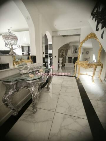 Maison à vendre 6 pièces de 180 m²