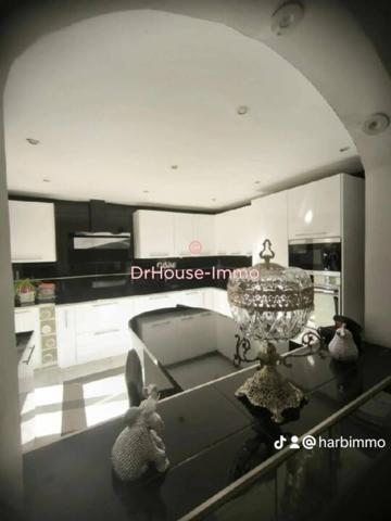 Maison à vendre 6 pièces de 180 m²