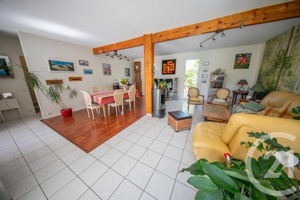 Maison à vendre  5 pièces - 111,59 m2 ST MEDARD EN JALLES - 33