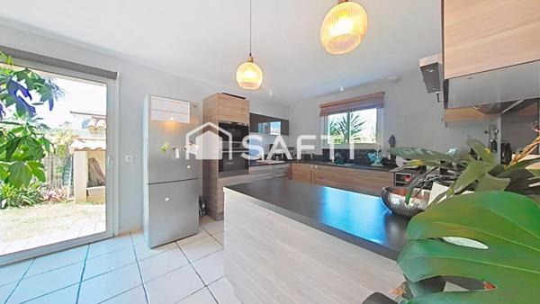 Maison familiale 4 chambres dont une suite parentale- 3 faces- garage- quartier des "Meravelles"