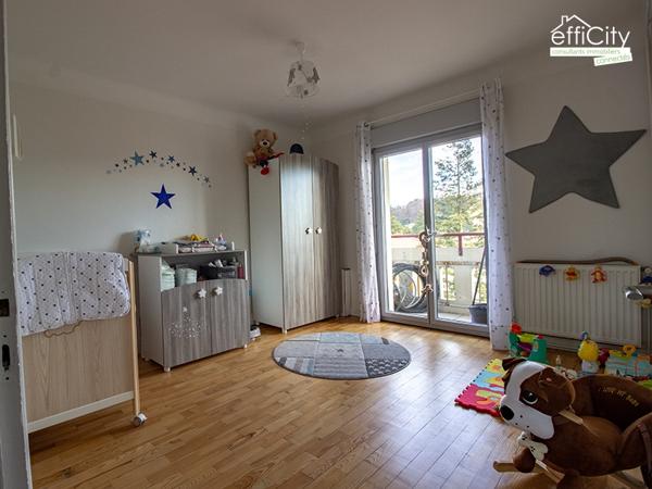 Appartement
         3 pièces
        - 55 m² Exclusivité 199 000 € *