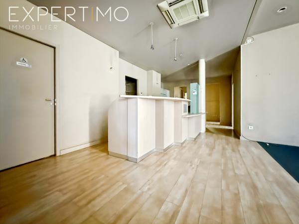 Lunel (34400) IMMEUBLE D'ENVIRON 535 m2 en R+2