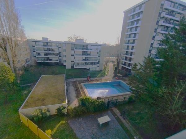 Appartement T3 Balcons Cave Parking Piscine Mérignac centre