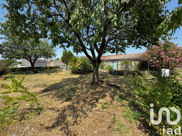 Maison à vendre 3 pièces 84 m² Fontenay-le-Comte