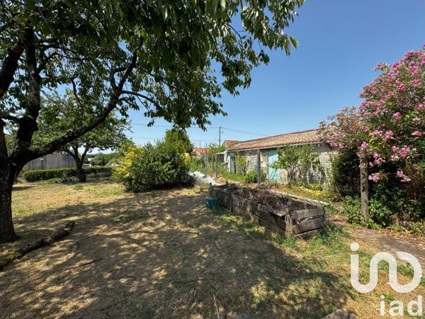 Maison à vendre 3 pièces 84 m² Fontenay-le-Comte