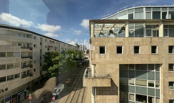 A VENDRE OU A LOUER : BUREAUX DE 154,21 M² AVEC CAVE - PALAIS DE JUSTICE LE MANS