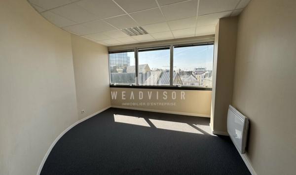 A VENDRE OU A LOUER : BUREAUX DE 154,21 M² AVEC CAVE - PALAIS DE JUSTICE LE MANS