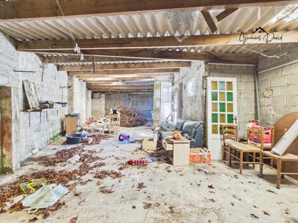 Maison à rénover avec vue mer – Fort potentiel