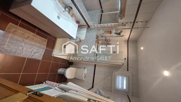 Jolie maison avec jardin, bien équipée et entretenue