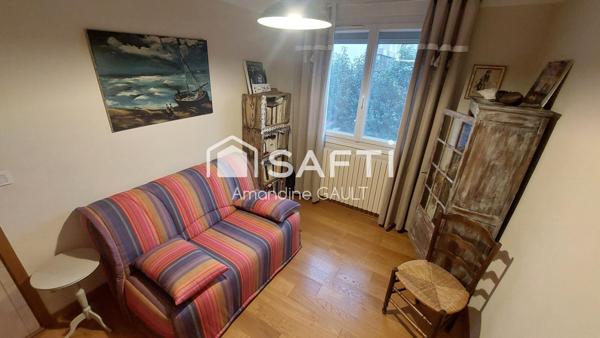 Jolie maison avec jardin, bien équipée et entretenue