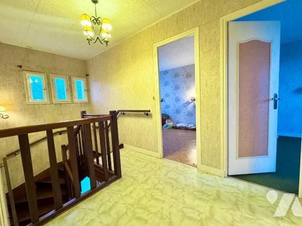 BREST LAMBEZELLEC. À proximité immédiate du parc Kerallan.
Beaucoup de potentiel pour ce pavil...