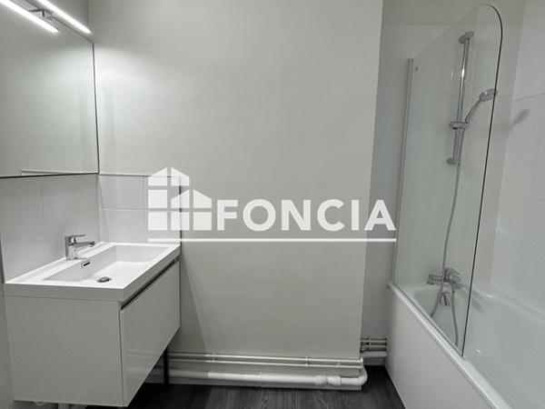 Location Appartement 2 pièces 54.26 m² - 62 RUE GENERAL LECLERC Rouen 76000