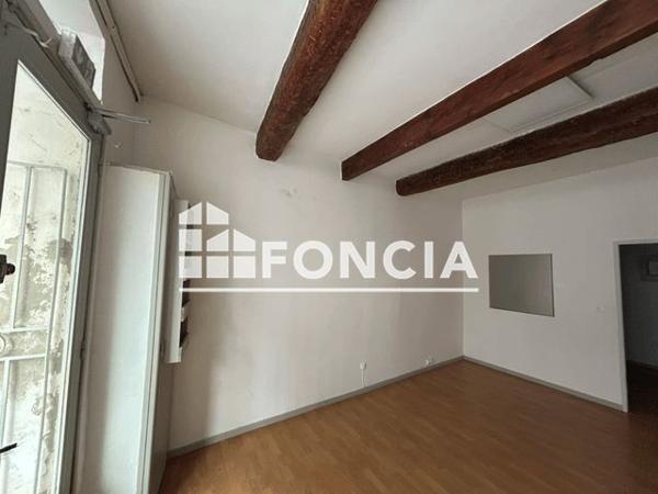 Location Local commercial 2 pièces 34 m² - 16 RUE PIERRE TAILLANT Pont Saint Esprit 30130