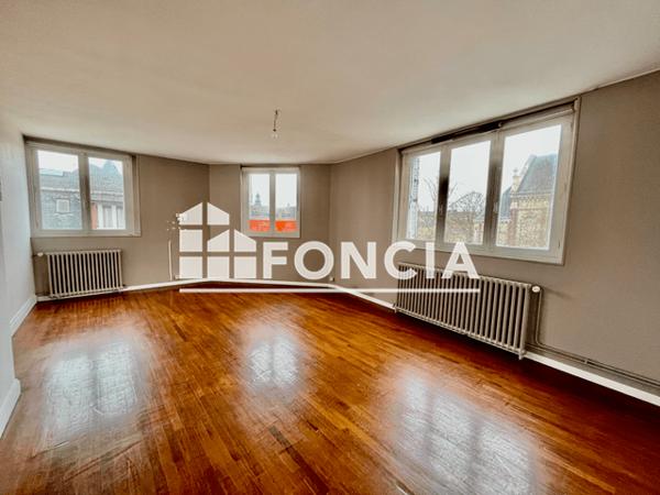 Location Appartement 2 pièces 56.09 m² - 10 PLACE DU MUSEE Dreux 28100