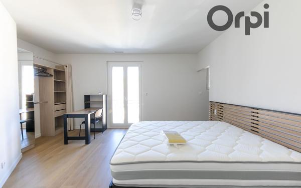 Maison à vendre    8 pièces • 220 m2 Perpignan