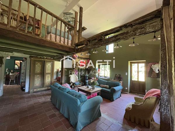 Gers Maison familiale et gîte indépendant 326 m² habitables sur plus d'un hectare