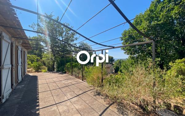 Maison à vendre    7 pièces • 209,49 m2 Aix-en-Provence