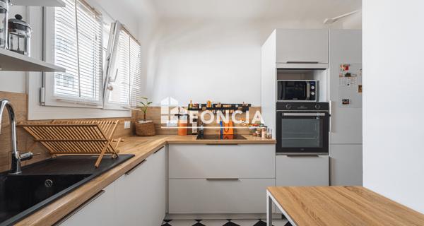 À vendre Appartement 3 pièces 56 m² - Toulon 83000