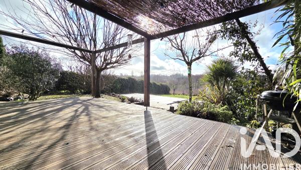 Maison à vendre 5 pièces 122 m² Camblanes-et-Meynac