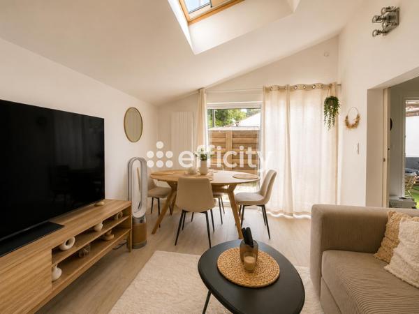 Maison
         4 pièces
        - 66 m² Exclusivité 265 000 € *