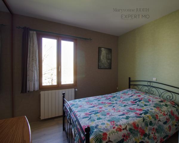 Villiers-sur-Morin (77580) MAISON 110m² CENTRE VILLE - PLAIN-PIED SURÉLEVÉ AVEC SOUS-SOL TOTAL