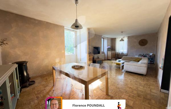 Maison de 226 m²