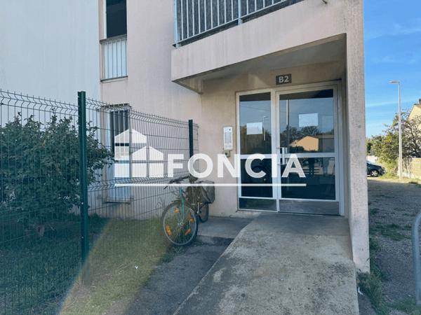 Location Studio 30.78 m² - RUE DE LA PASTOURELLE St Martin De Crau 13310