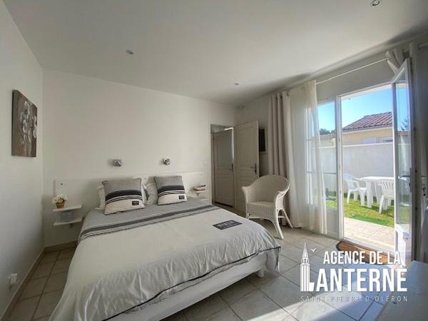 SAINT-PIERRE - PROCHE CENTRE BOURG