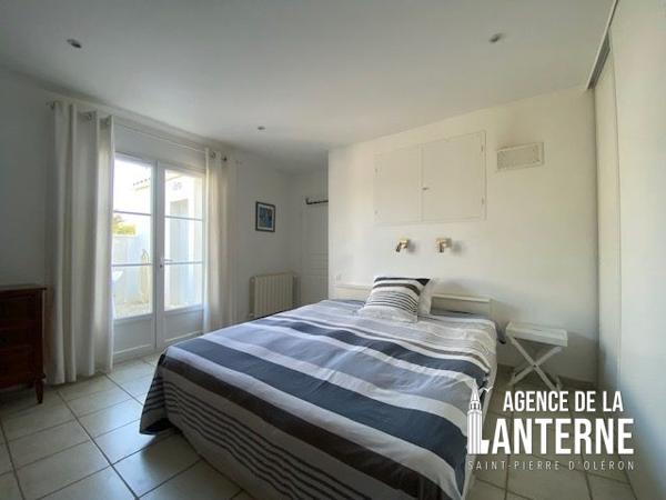 SAINT-PIERRE - PROCHE CENTRE BOURG