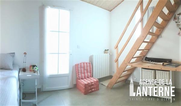 SAINT-PIERRE - PROCHE CENTRE BOURG