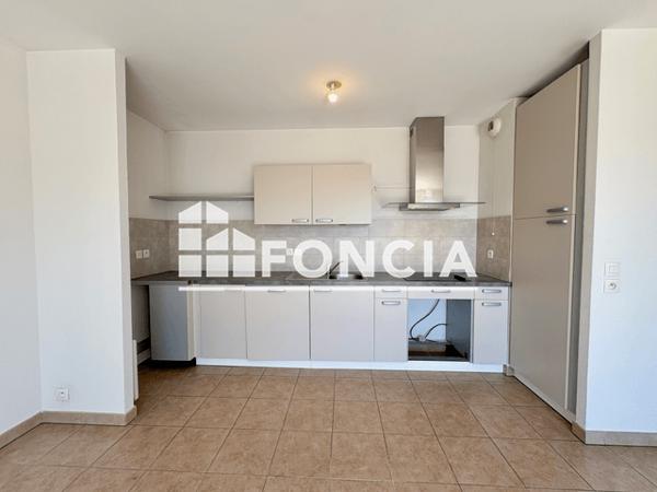 Location Appartement 3 pièces 54.47 m² - 52 AVENUE DE LA LIBERTE Vallauris 06220