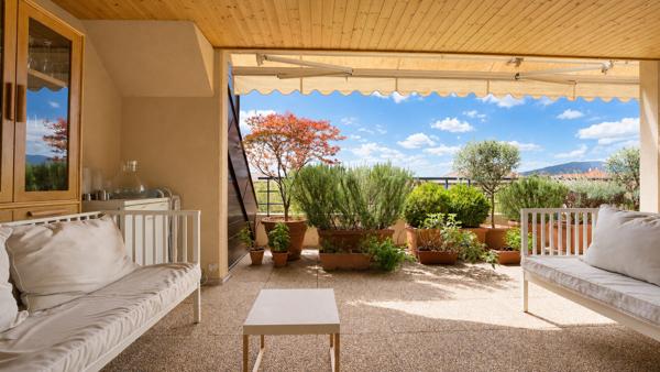 Appartement duplex 212 m² - Résidence Les Cyclades -Saint-Julien-en-Genevois