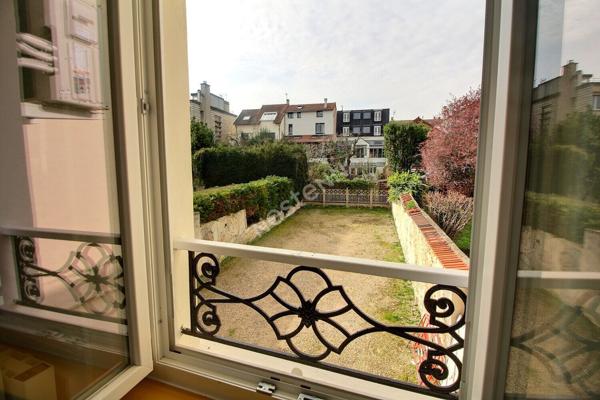 Maison en pierre avec jardin et garage, fort potentiel, République / Parc du Château Suresnes