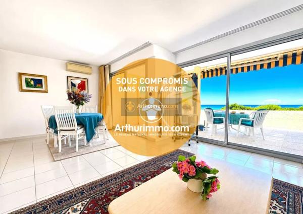 Vente                                                      Appartement
                        
                     2 pièces                      54 m2                     à Saint-Aygulf