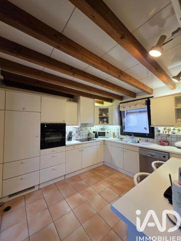 Maison à vendre 8 pièces 233 m² Bressolles