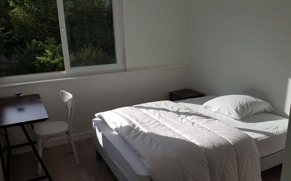 Appartement à louer    1 pièce • 84,61 m2 Lyon 9