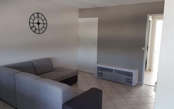 Appartement à louer    1 pièce • 84,61 m2 Lyon 9