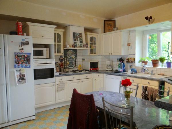 LIMITE VIENNE / INDRE ET LOIRE - MAISON EN PIERRES